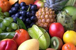 Μούρα και φρούτα